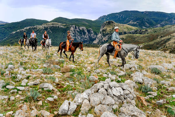 Montagnes siciliennes à cheval