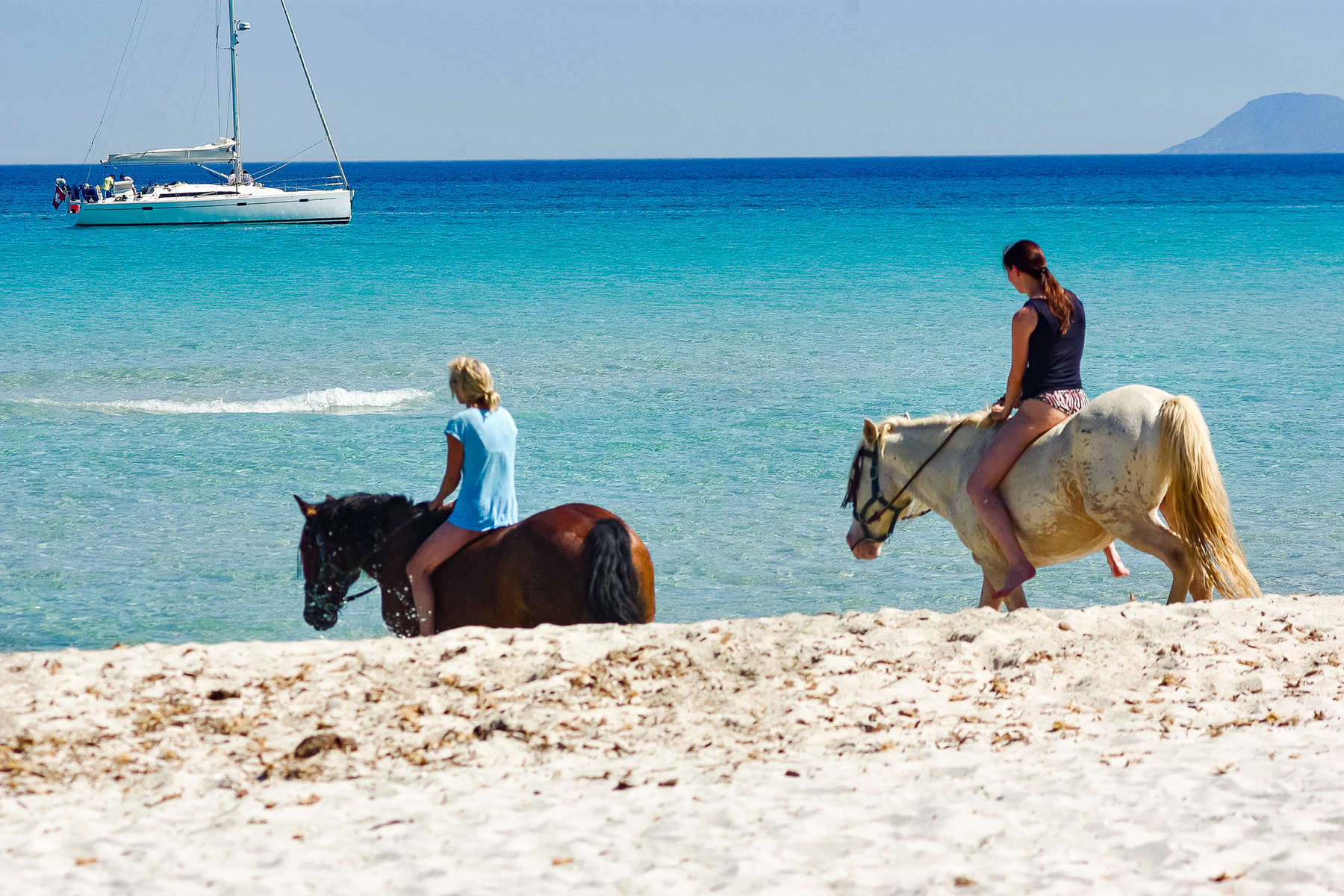 Cavaliers sur les plages corses