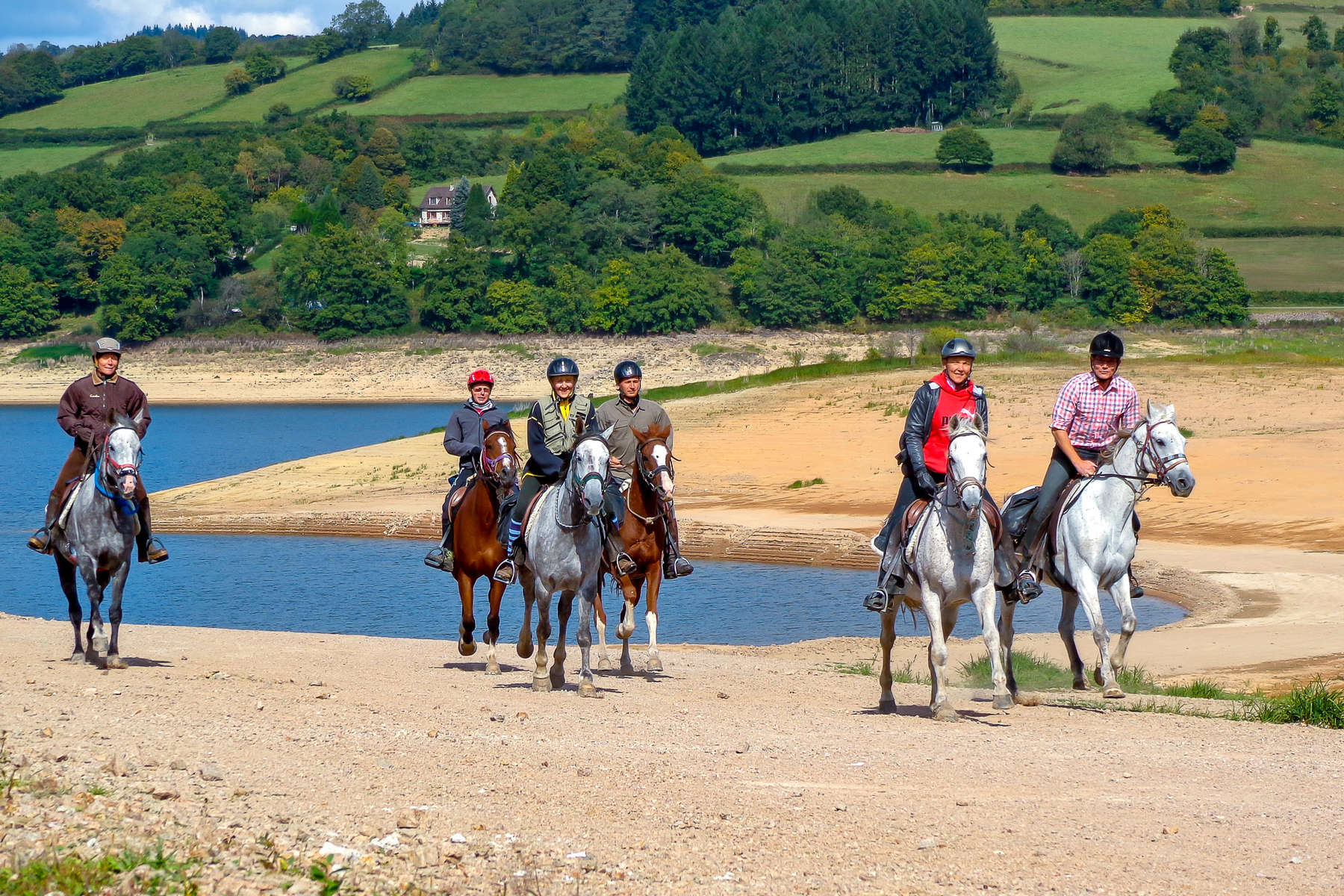 FRANCE A CHEVAL - Randonnée équestre, week-end à cheval, stages, randos  juniors - Par Randocheval