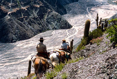 La région de Salta en Argentine à cheval