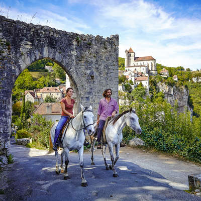 Villages du Lot à cheval