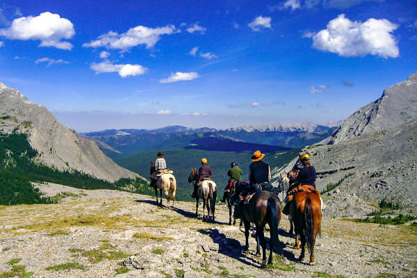 A cheval au Canada