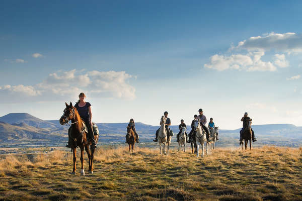 A cheval dans les paysages turcs