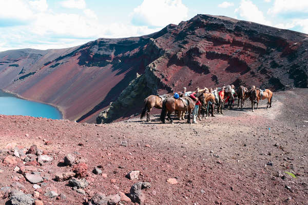 A cheval sur les chemins du mont Hekla