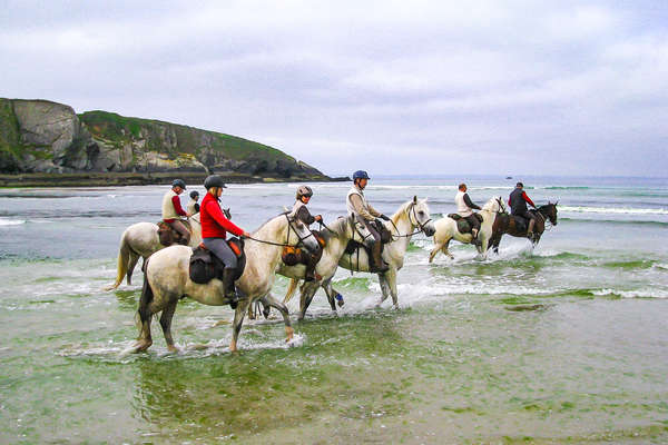 A cheval sur les plages bretonnes