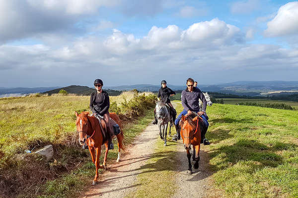 A cheval vers St Jacques de Compostelle