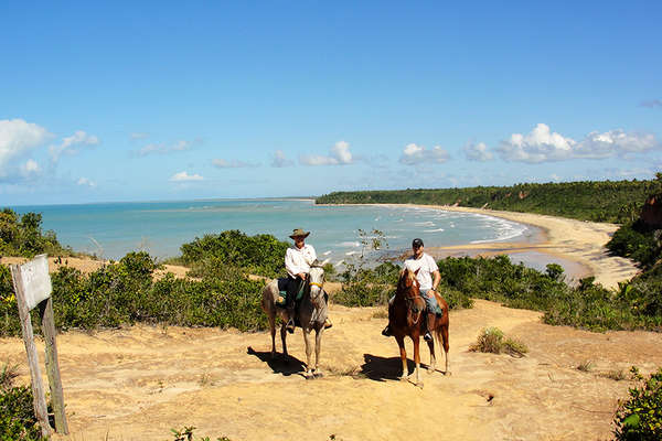 A cheval à Bahia au Brésil