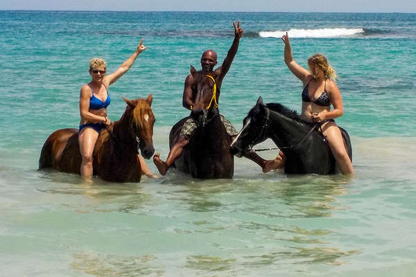 République Dominicaine à cheval