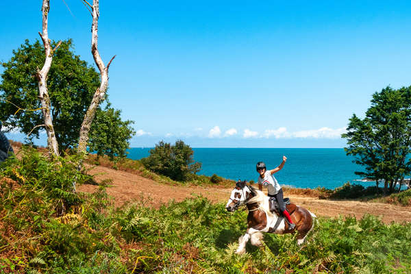 Cavalière à Cancale