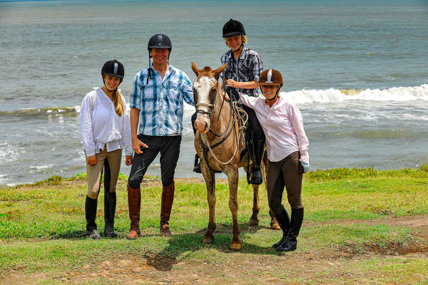 Cavaliers au Costa Rica