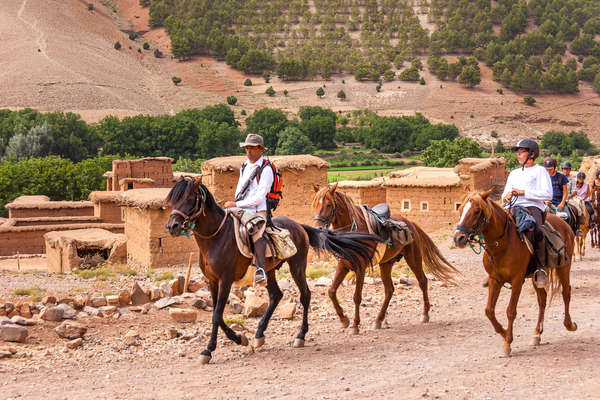 Cavaliers  dans le Haut Atlas au Maroc