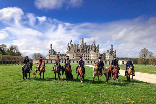 Châteaux de la Loire à cheval