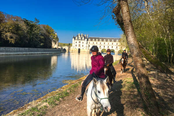 Chenonceau à cheval