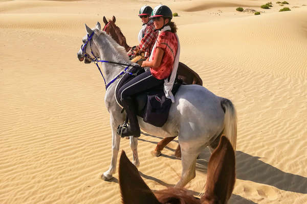 Désert d'Oman à cheval