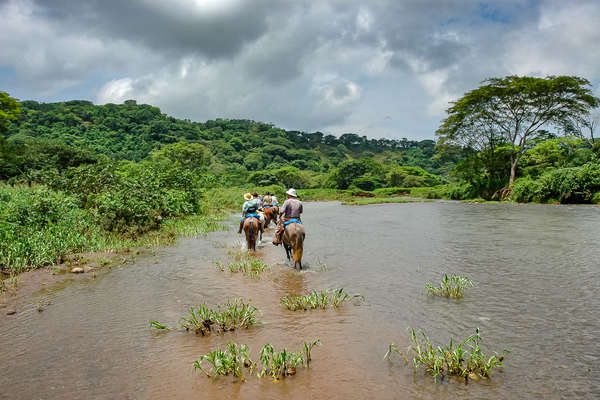 Le Costa Rica à cheval