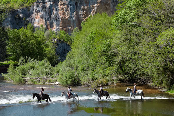 Le Lot à cheval