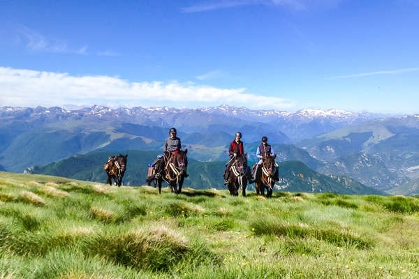 Les Pyrénées à cheval