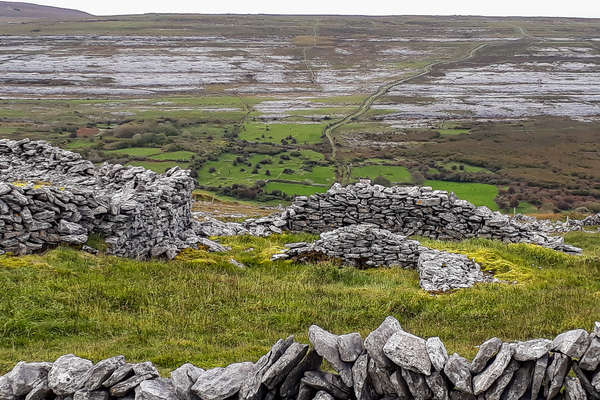Murets de pierre dans le comté de Clare