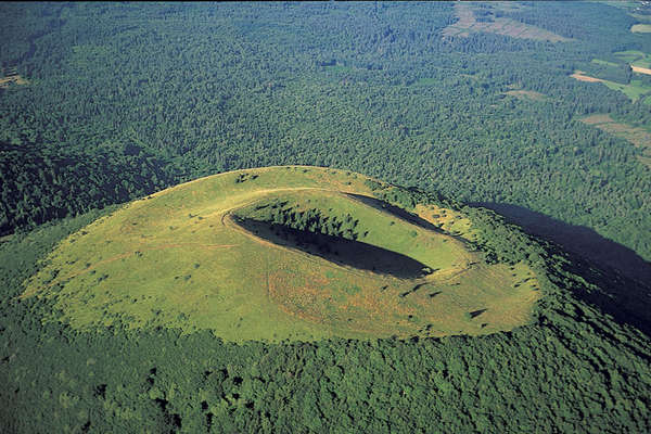 Auvergne et volcans