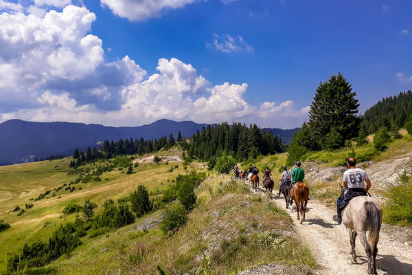 Randonnée à cheval sur les sentiers bulgares