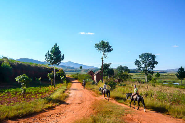 Randonnée sous le soleil de Madagascar