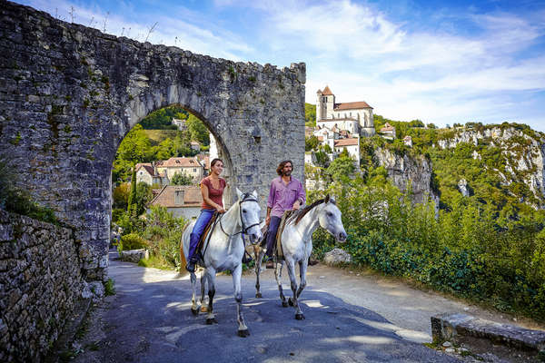 Villages du Lot à cheval